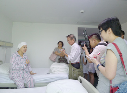 Media delegation from Malaysia was interviewing breast cancer patient from Indonesia