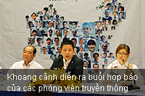 Khoang cảnh diễn ra buổi họp báo của các phóng viên truyền thông