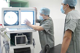 Liệu pháp thâm nhập chặn đứng nguồn cung cấp máu cho khối u-"Bỏ đói"khối u