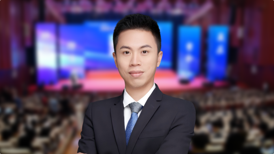 Professor Nie Runcong